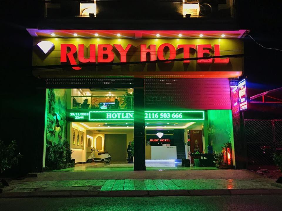 Ruby Hotel Vinh Yen Exterior foto